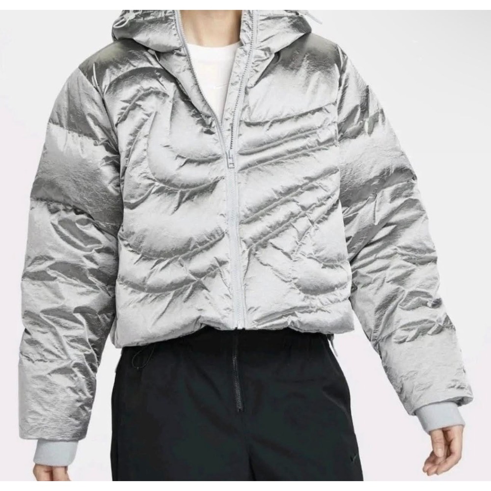 Womens Sz S Nike Puffer Jacket Swoosh Series Therma-FIT Zip Up Silver IB2003-095